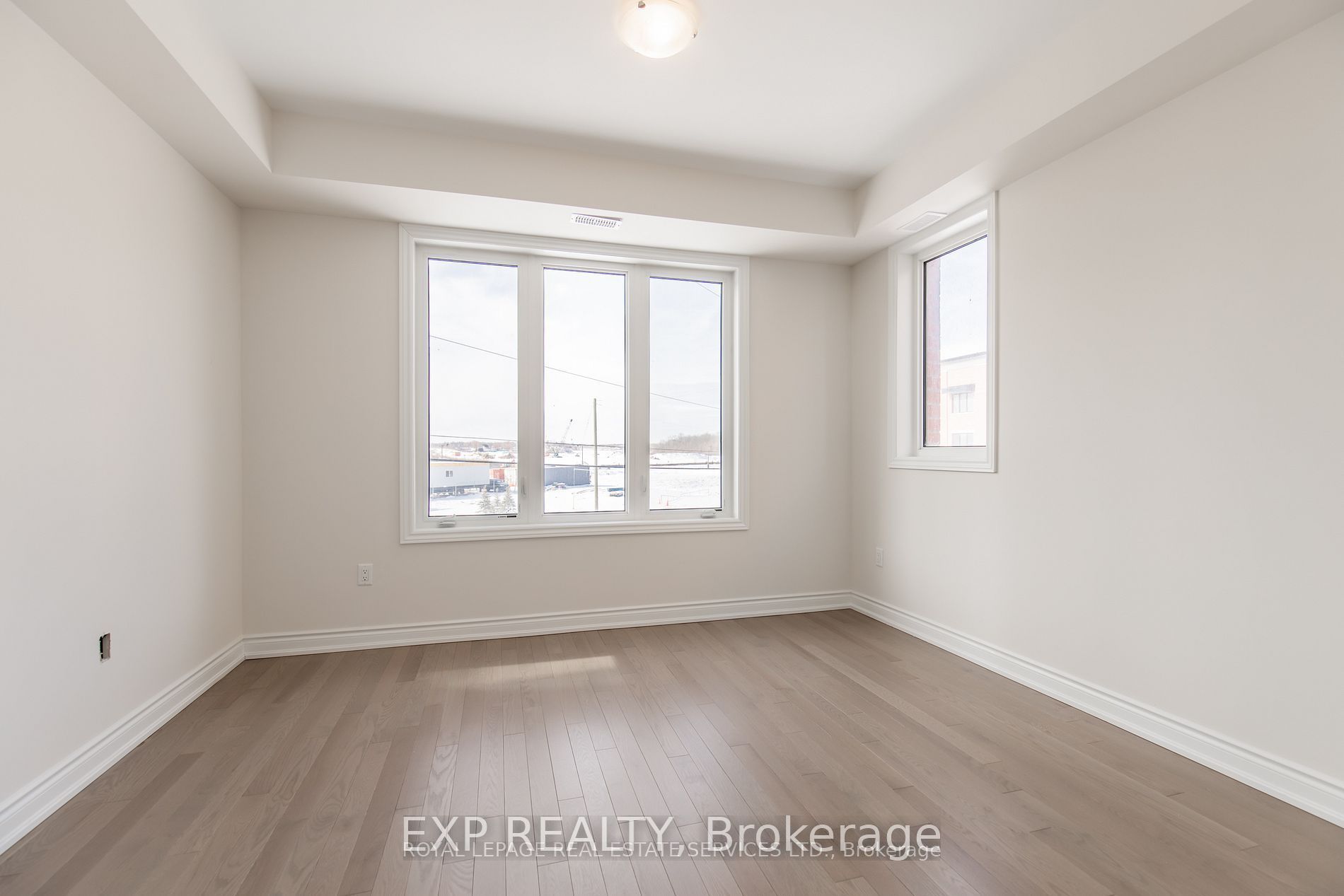 Additional image 5 of Unit 2-3289 Sixth Line, Oakville, ON, L6H 0Z6