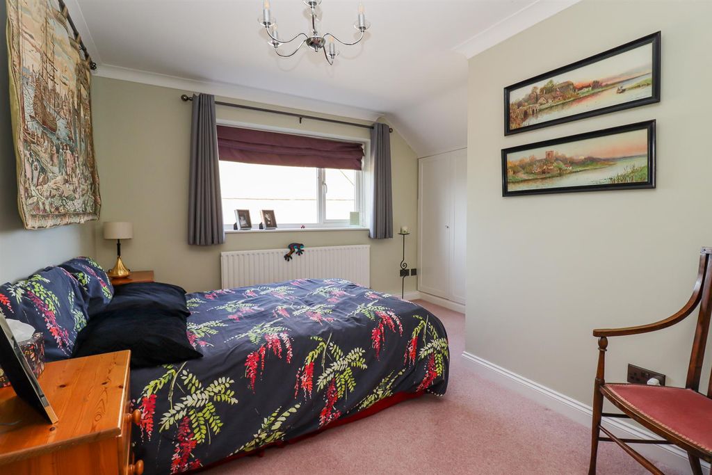 Additional image 21 of 4 bed detached house for saleSouth Cliff Avenue, Bexhill-On-Sea TN39