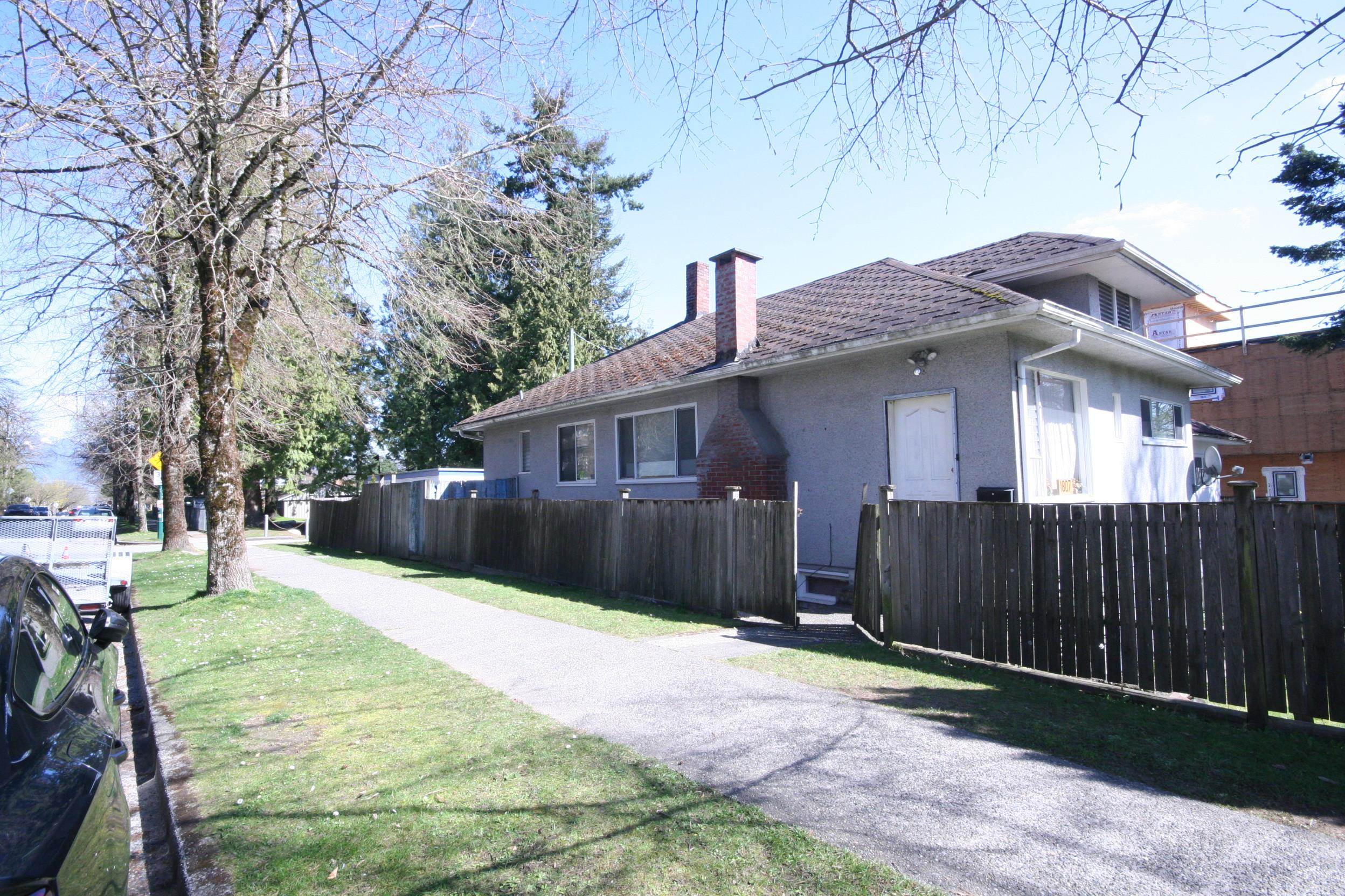 Additional image 3 of 1807 38th Avenue E, Vancouver, BC, V6P 1G6
