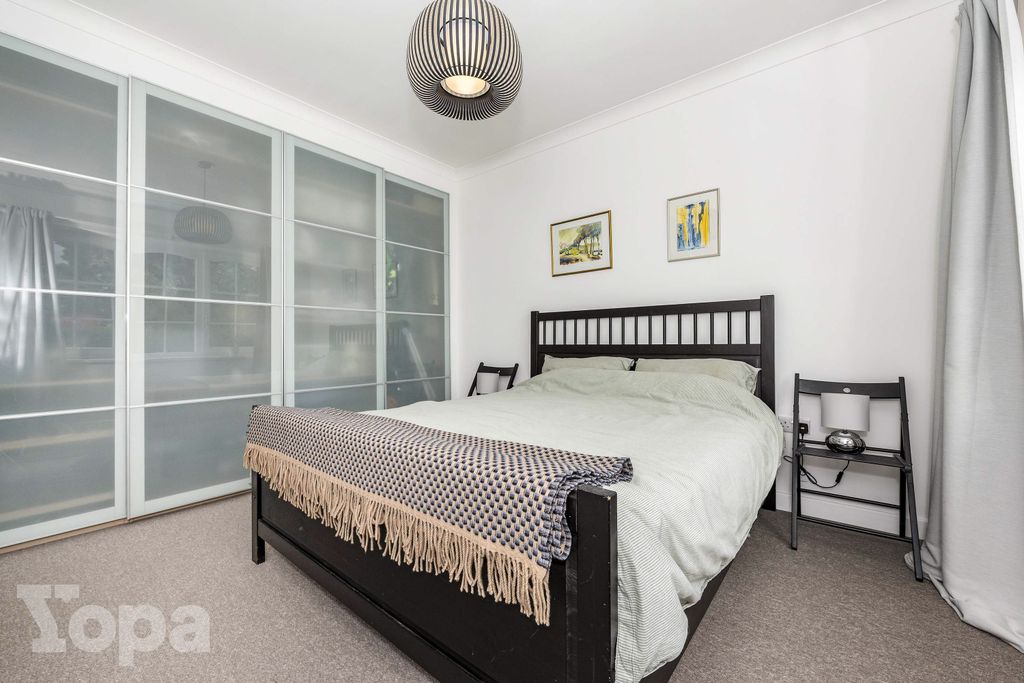 Additional image 11 of 4 bed detached bungalow for saleWoolwich Road, Belvedere DA17
