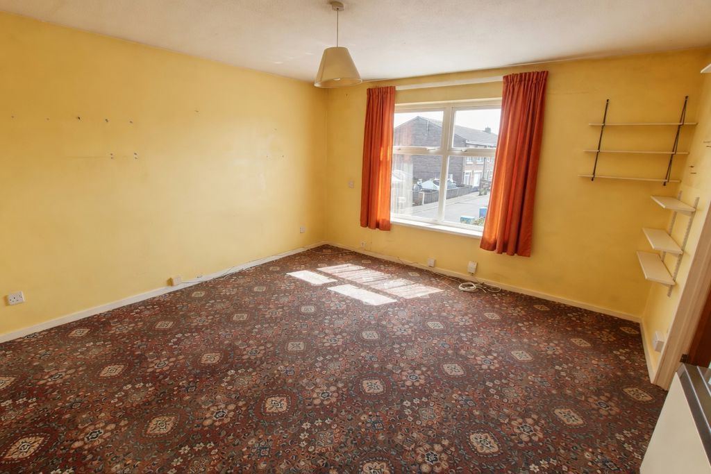 Additional image 2 of 1 bed flat for saleEskdale Way, Grimsby DN37