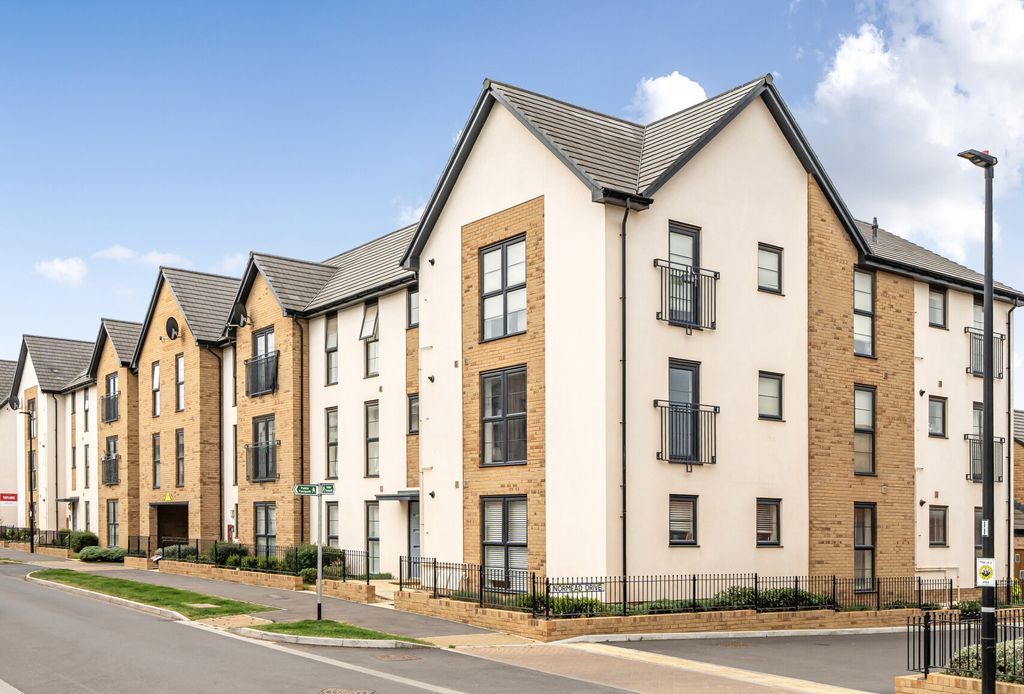 Additional image 10 of 2 bed flat for saleClark Drive, Yate, Bristol, Gloucestershire BS37