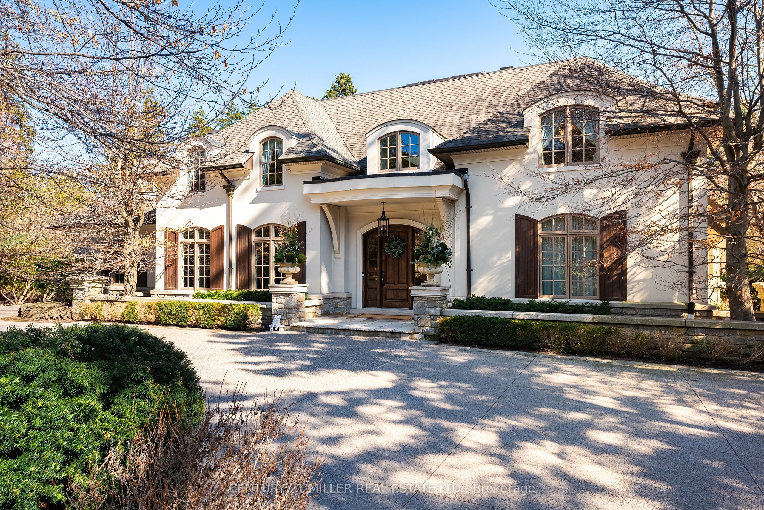 Additional image 3 of 2096 Lakeshore Road E, Oakville, ON, L6J 1M3