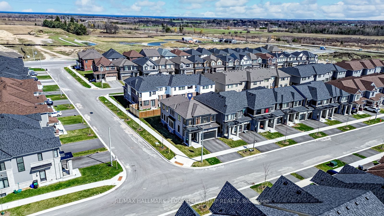 Additional image 6 of 52 Durham Avenue, Barrie, ON, L9J 0W7