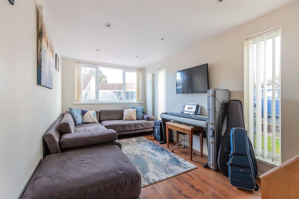Additional image 14 of 3 bed semi-detached house for saleHampton Crescent West, Cyncoed, Cardiff CF23