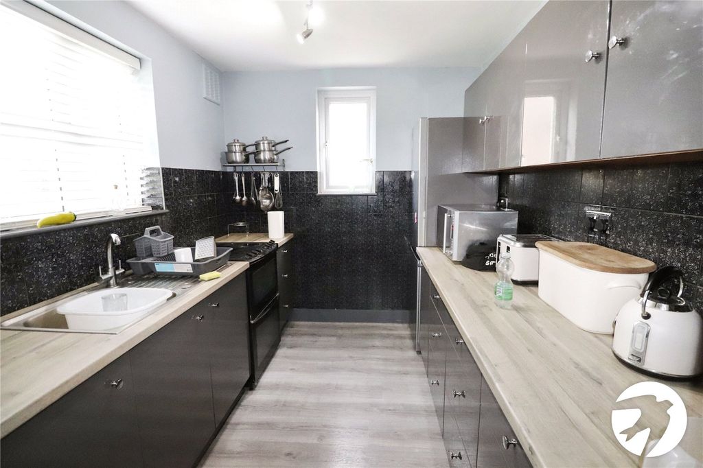 Additional image 2 of 4 bed semi-detached house for saleNorth Road, Belvedere DA17