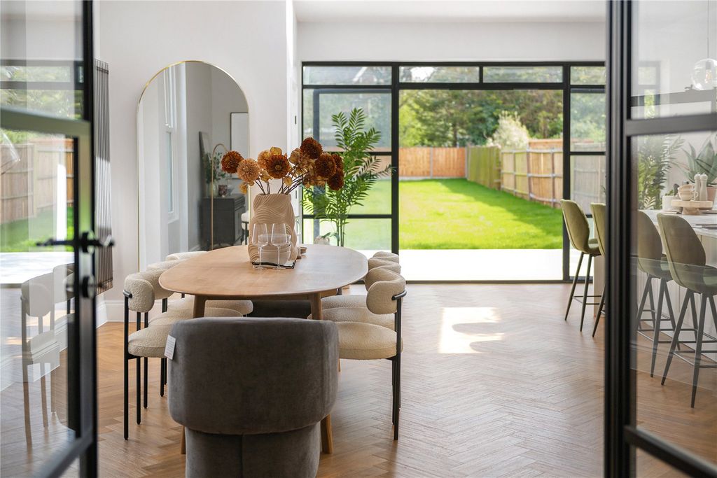 Additional image 5 of 6 bed semi-detached house for saleQueens Road, Beckenham BR3