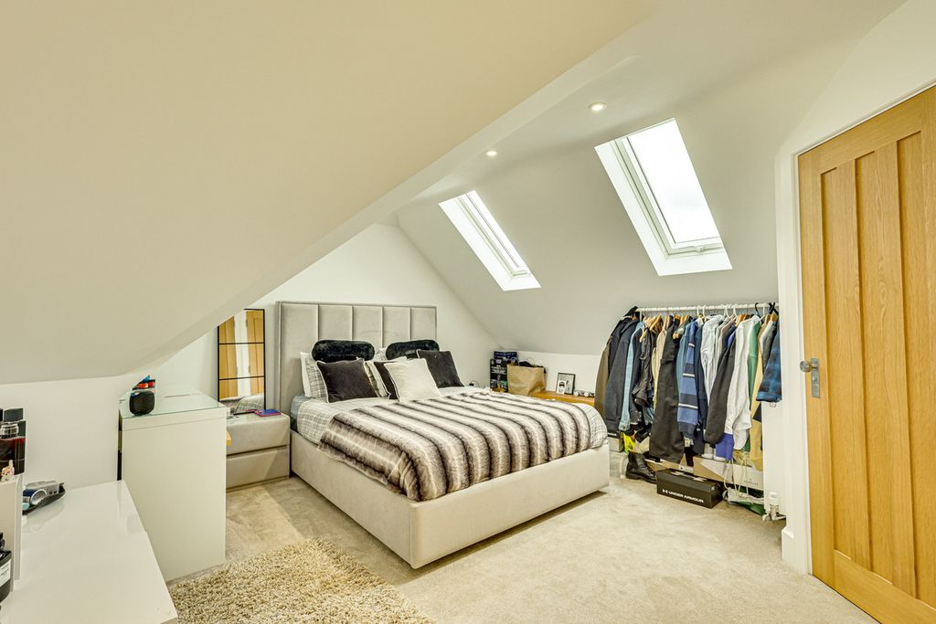 Additional image 34 of 4 bed detached house for saleCastle Road, Benfleet SS7