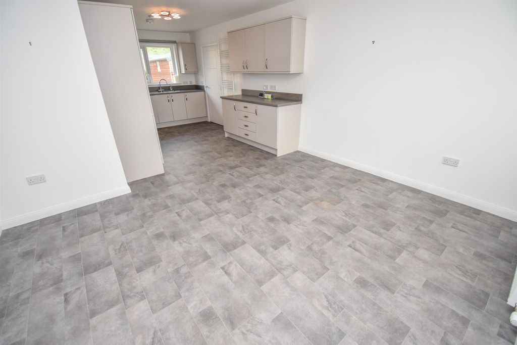 Additional image 9 of 3 bed detached bungalow for sale7 Dolphin Drive, Fortrose IV10
