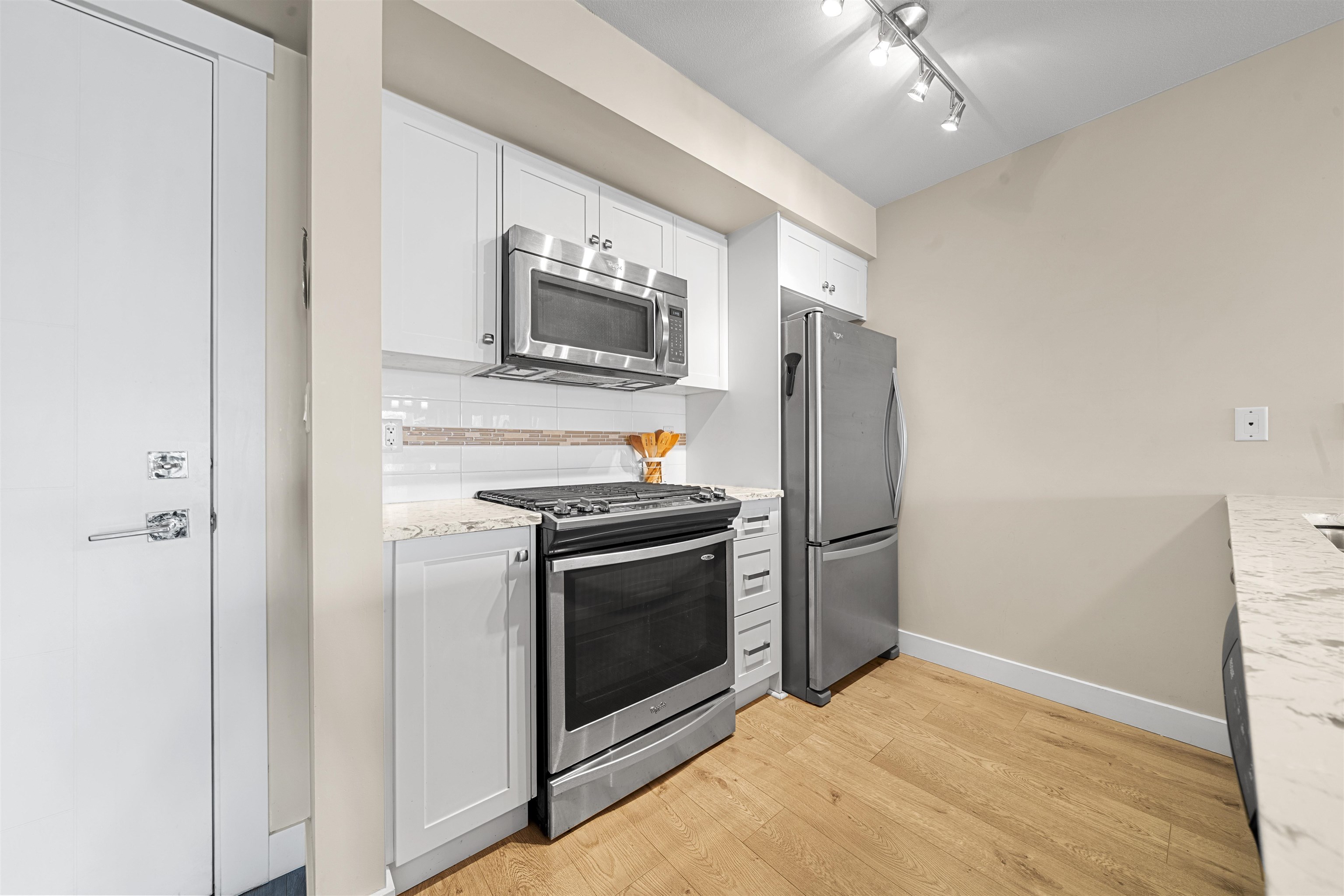 Additional image 2 of 208-4815 55b Street, Delta, BC, V4K 3V7