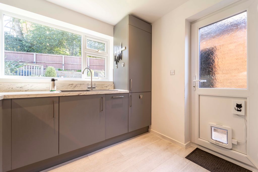 Additional image 7 of 3 bed semi-detached house for saleRef: Re - Wentworth Drive, Broadstone BH18
