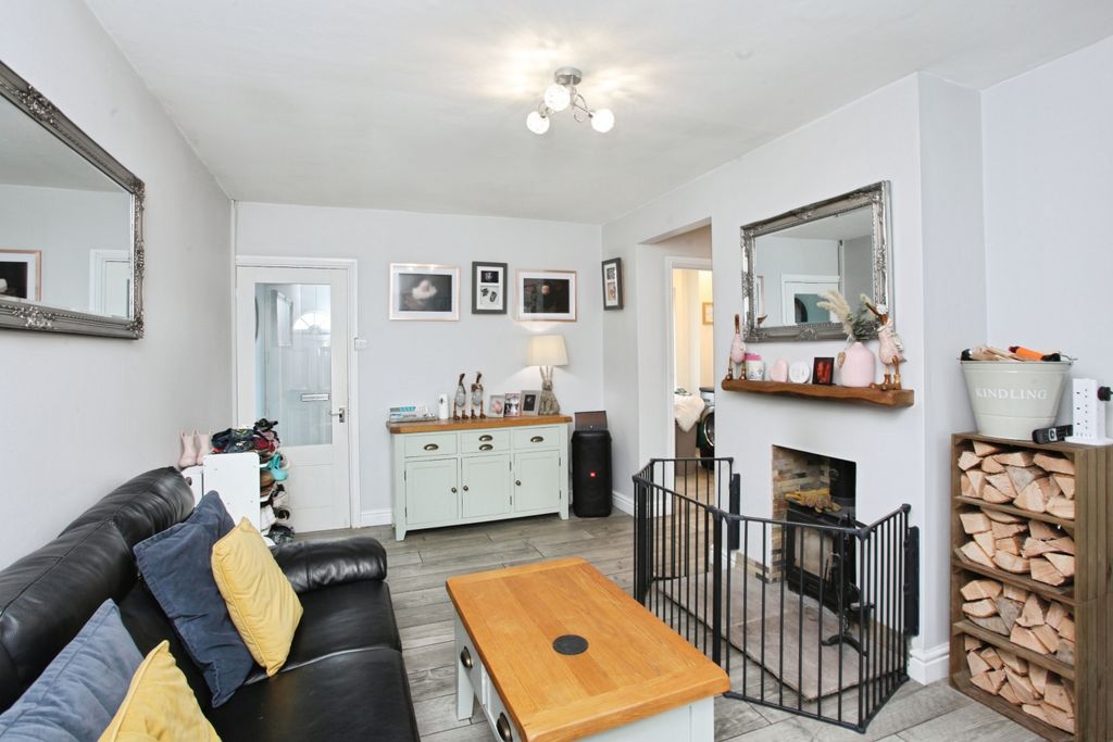 Additional image 4 of 3 bed end terrace house for saleShakespeare Road, Cwmbran NP44