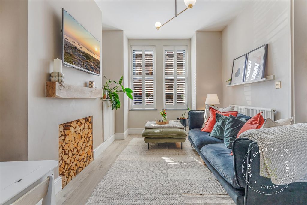 Additional image 2 of 2 bed terraced house for saleUpper Kincraig Street, Roath, Cardiff CF24
