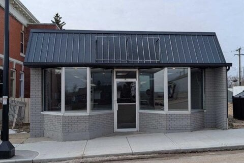 Additional image 7 of 305 Main Street, Trochu, AB, T0M2C0