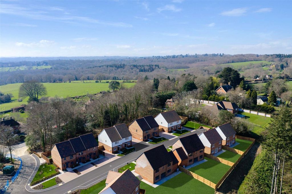 Additional image 19 of 4 bed detached house for saleConquerors Gate, North Trade Road, Battle, East Sussex TN33