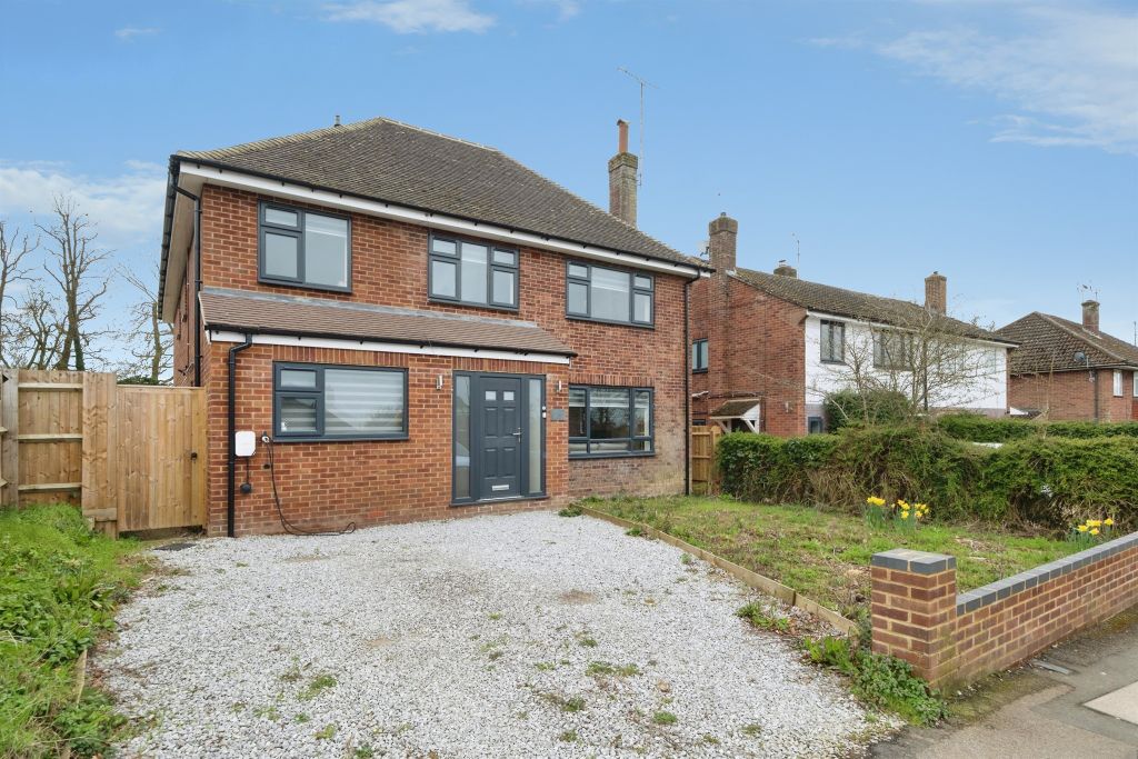 4 bed detached house for saleHighlands Road, Buckingham MK18
