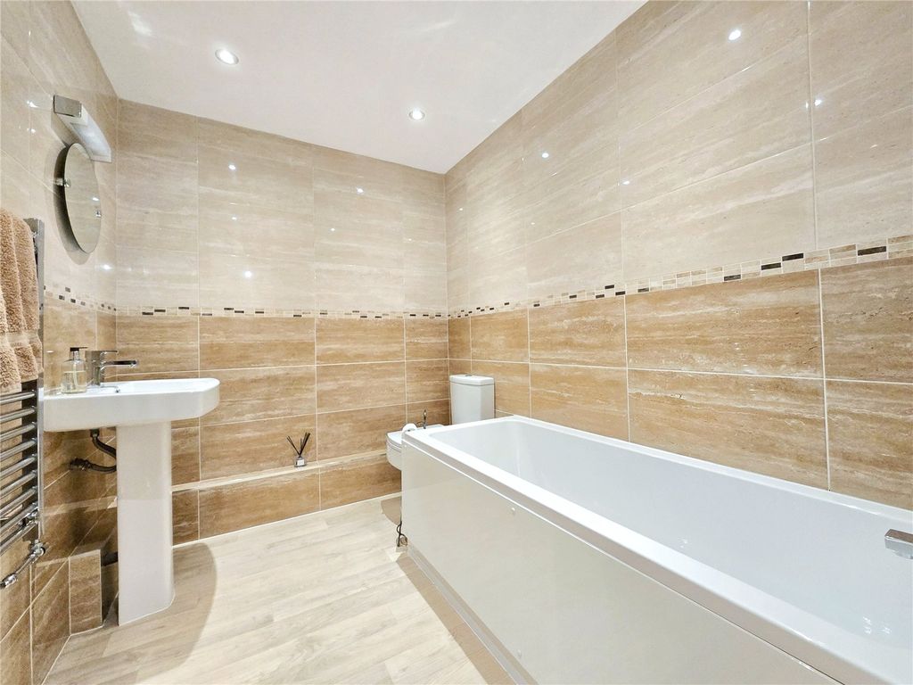 Additional image 13 of 2 bed flat for saleHolly Mount, Holly Mount Way, Rawtenstall, Rossendale BB4