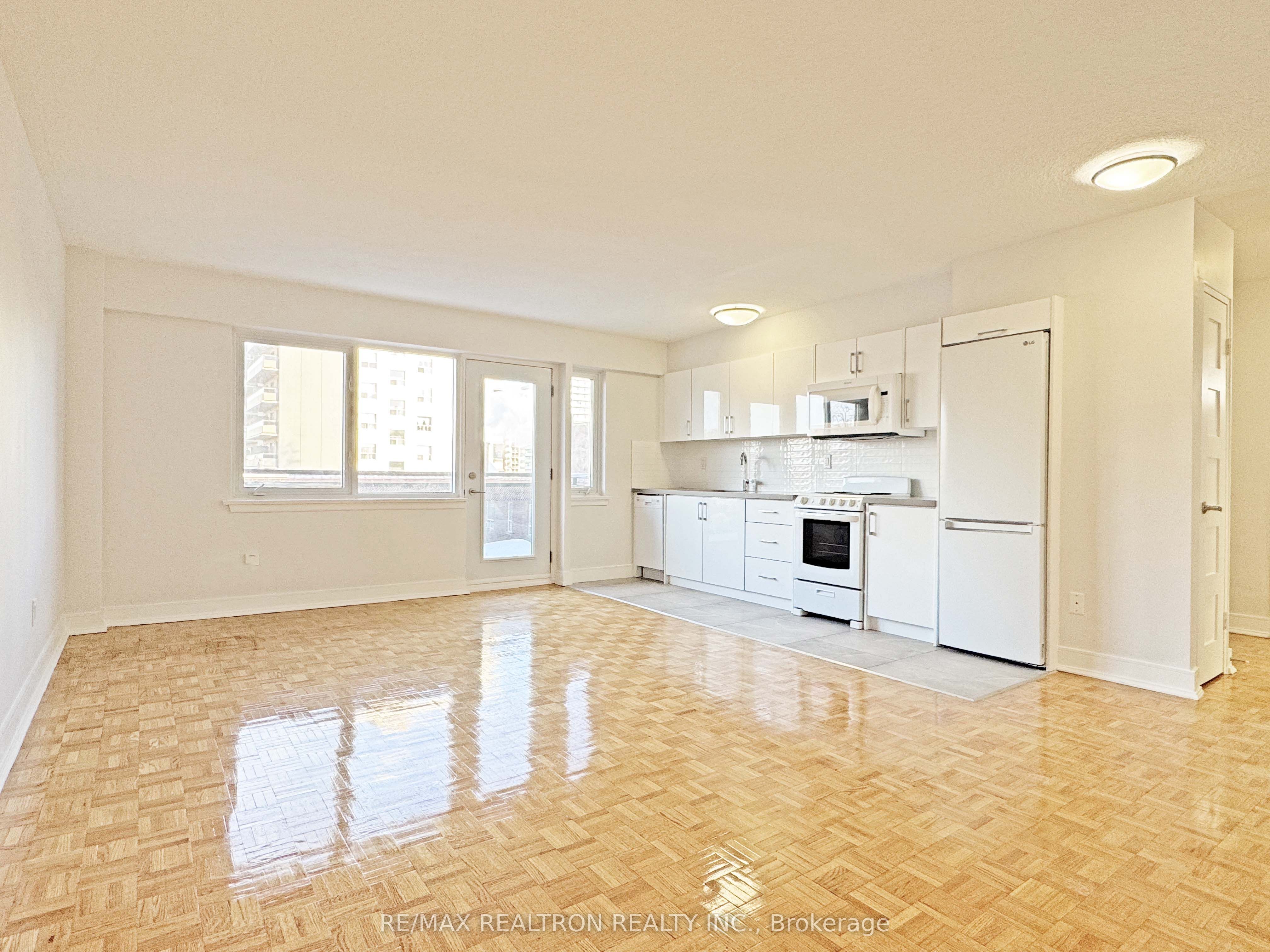 Additional image 2 of 601-95 Lawton Boulevard, Toronto, ON, M4V 1Z8