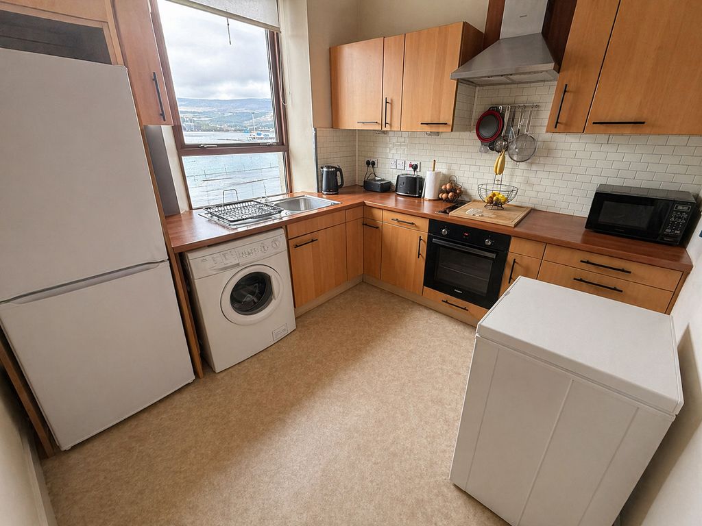 Additional image 11 of 2 bed flat for saleHigh Street, Fort William PH33