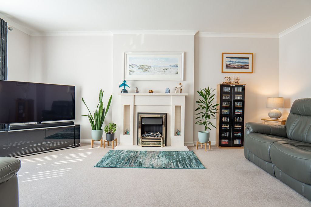 Additional image 5 of 3 bed detached bungalow for saleThe Cairns, Muir Of Ord IV6