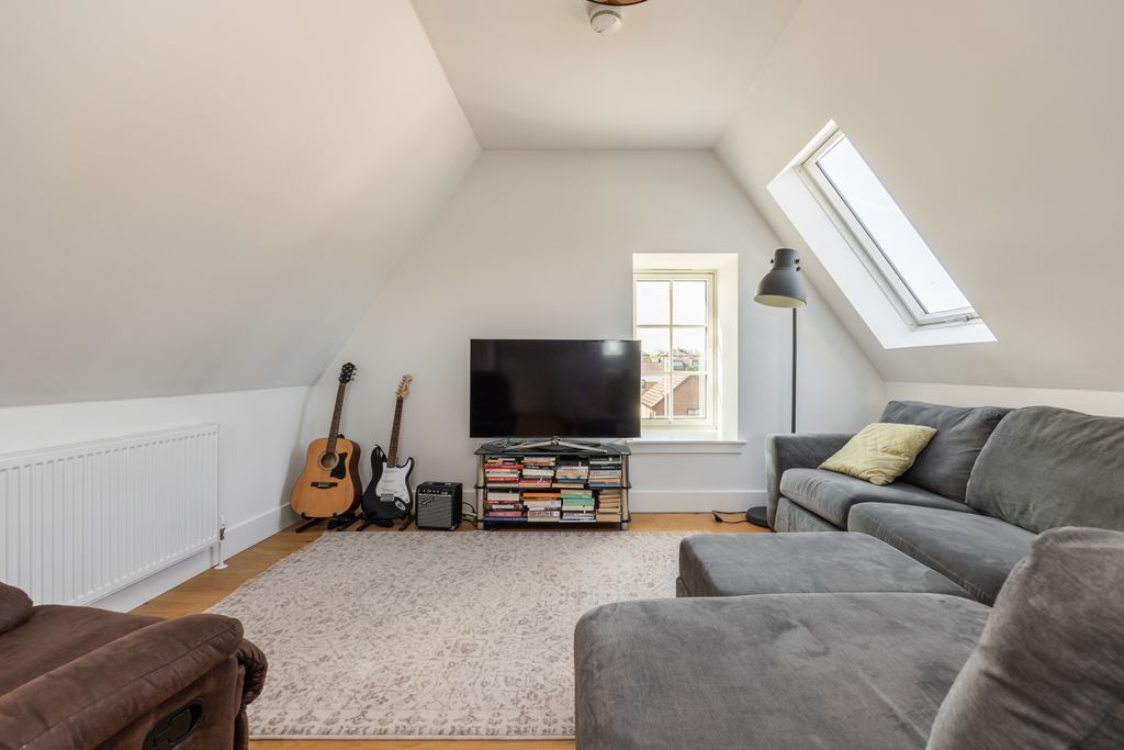 Additional image 3 of 2 bed flat for sale6/5 Smiddy Wynd, Edinburgh EH16