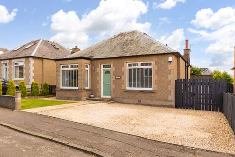 39 Pearce Avenue, Edinburgh EH12