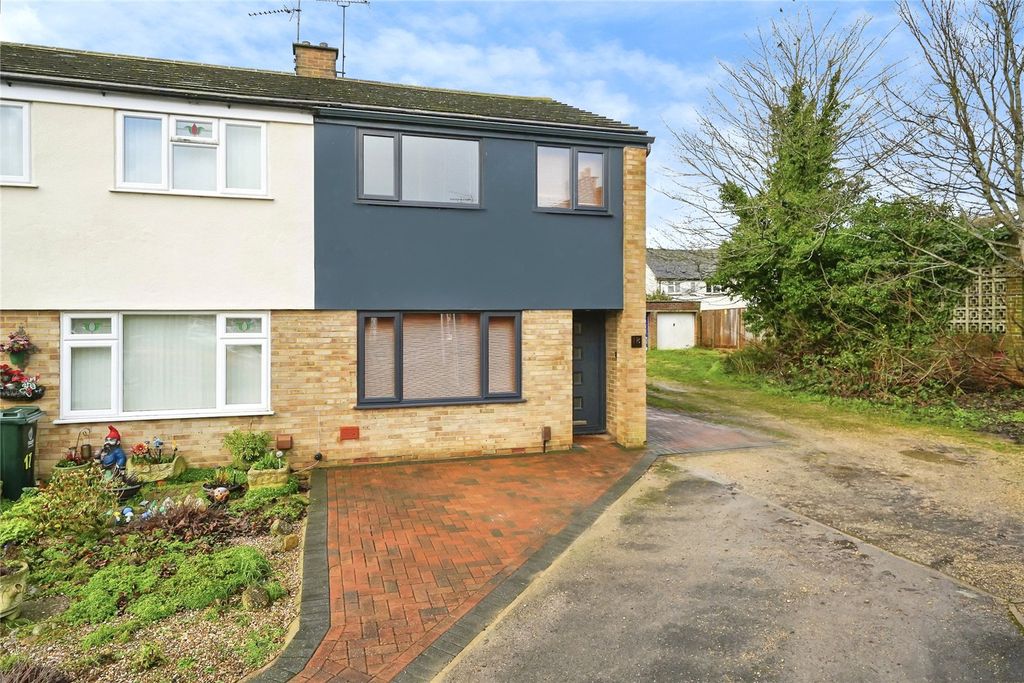 Additional image 26 of 3 bed semi-detached house for saleChichester Close, Bicester, Oxfordshire OX26