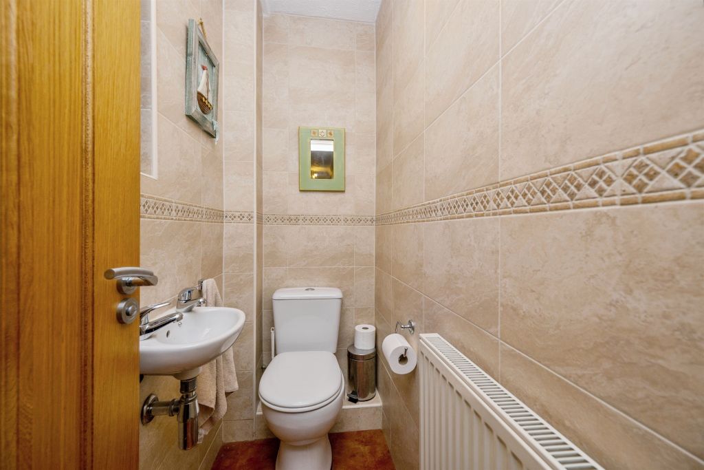 Additional image 15 of 6 bed detached house for saleCavendish Drive, Ashbourne DE6