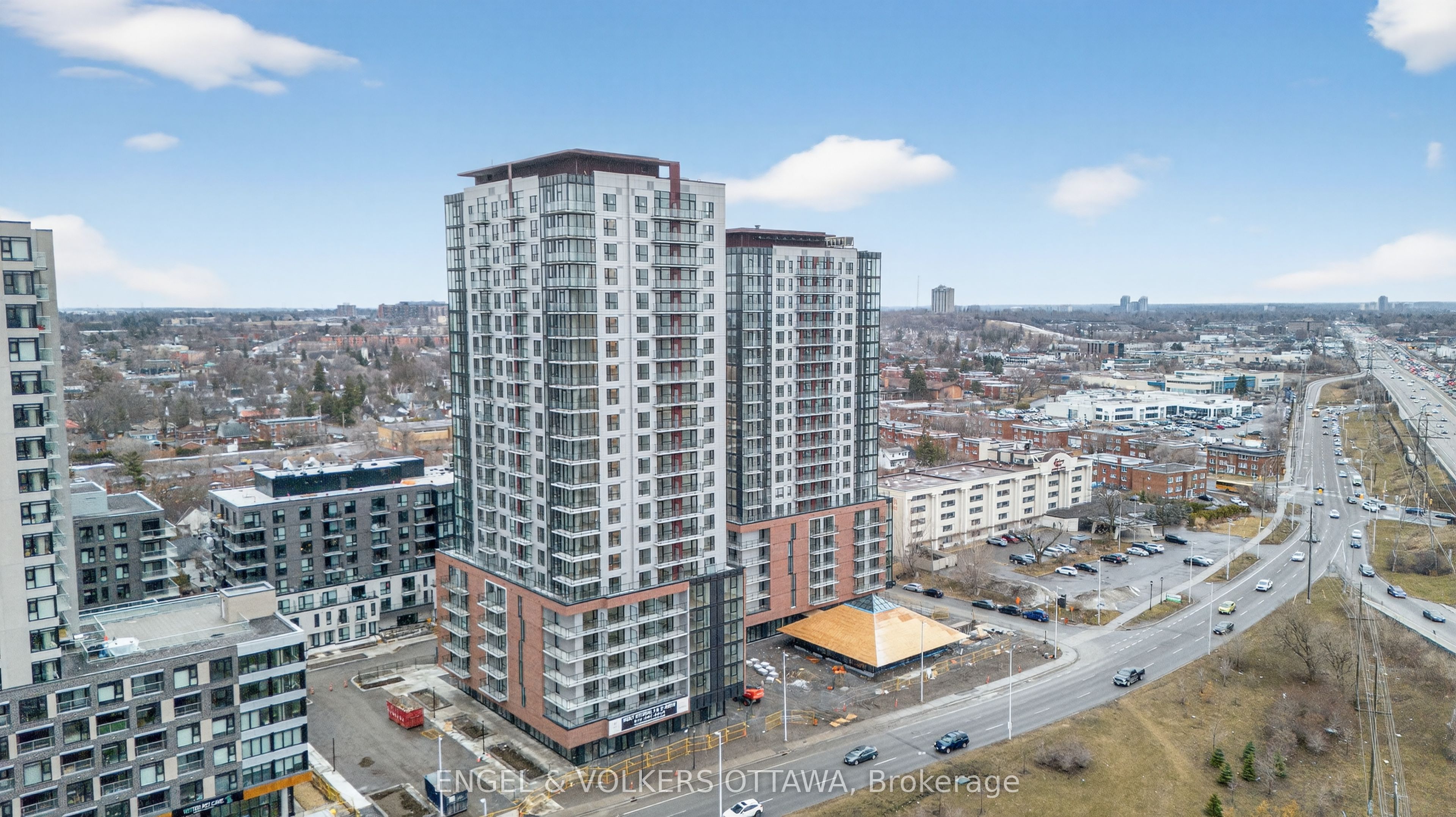 1107-1360 Carling Avenue, Ottawa, ON, K1Z 0E4