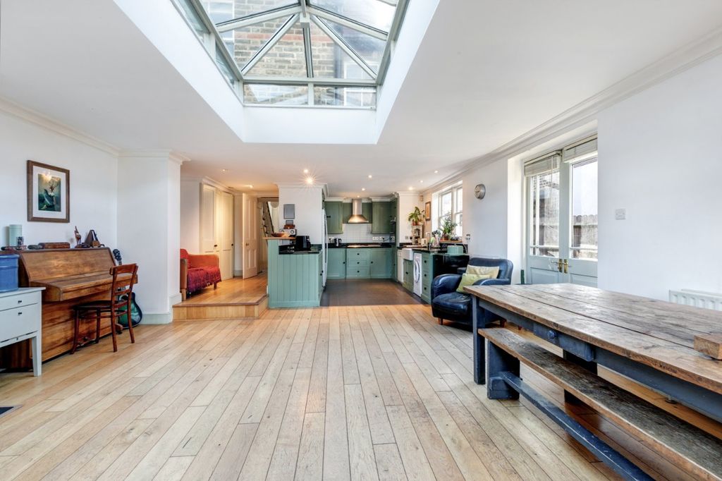 Additional image 12 of 5 bed semi-detached house for saleBarnmead Road, Beckenham BR3