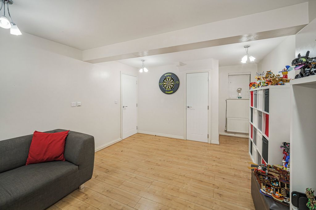 Additional image 8 of 3 bed detached house for saleUnder The Meio, Abertridwr, Caerphilly CF83