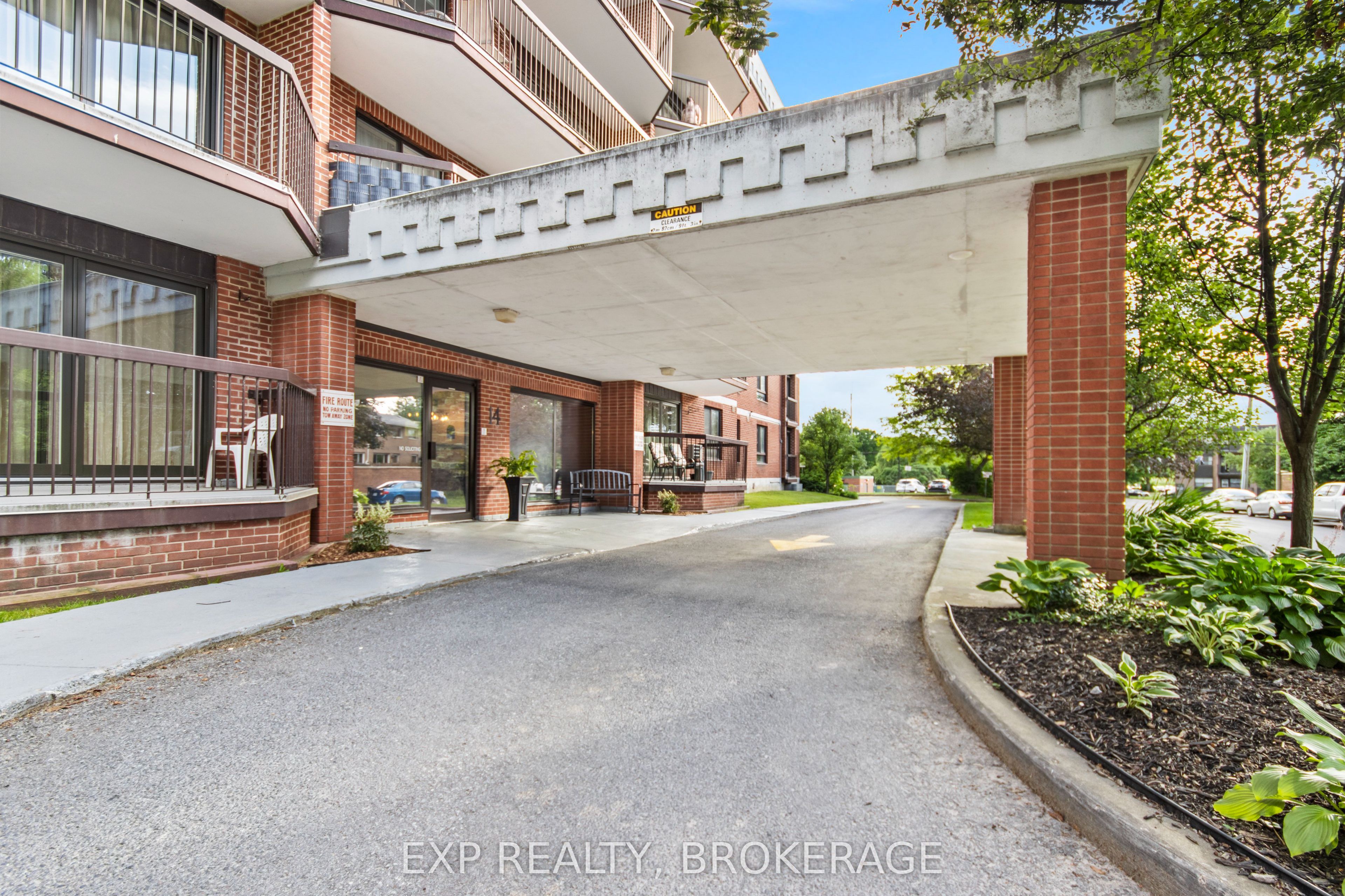 Additional image 3 of 607-14 Greenview Drive, Kingston, ON, K7M 7T5
