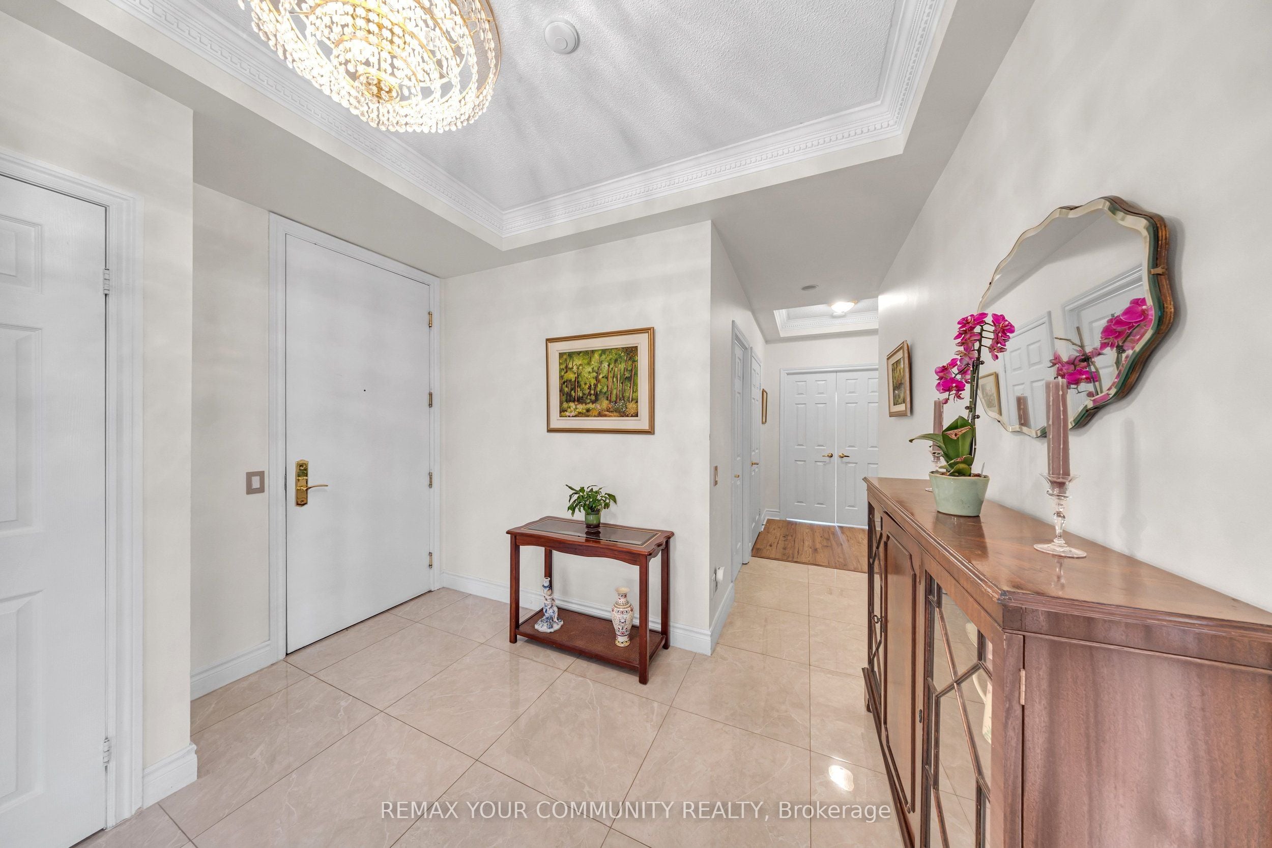 Additional image 3 of 3005-35 Kingsbridge Garden Circle, Mississauga, ON, L5R 3Z5