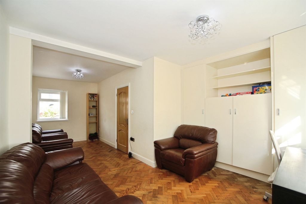 Additional image 6 of 5 bed semi-detached bungalow for saleHeath Park Avenue, Cardiff CF14