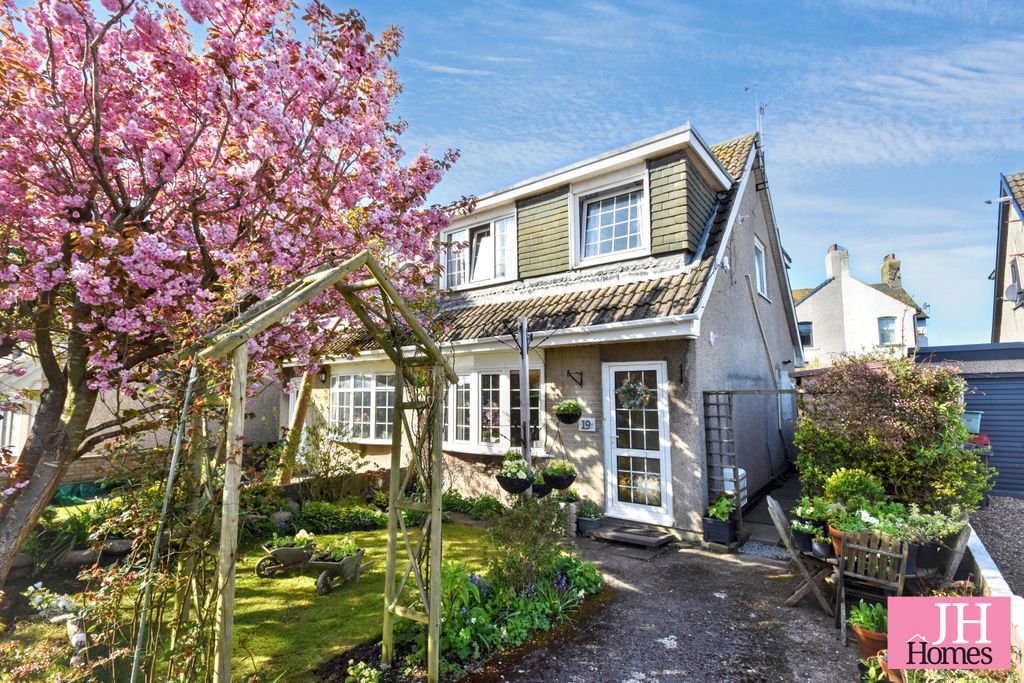 3 bed semi-detached house for saleLowther Crescent, Walney, Barrow-In-Furness LA14