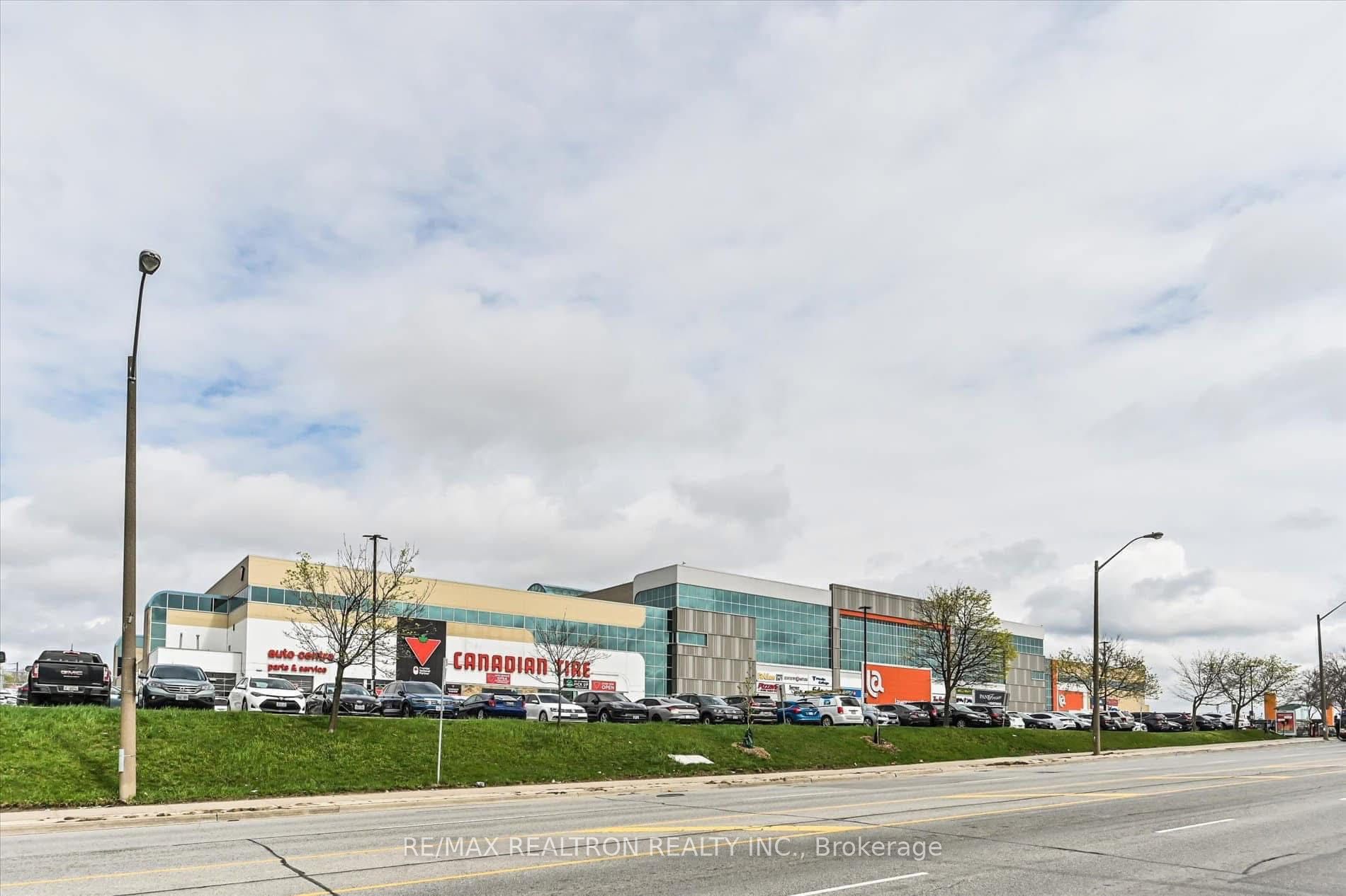 Additional image 2 of 73-721 Lawrence Avenue W, Toronto, ON, M6A 0C6