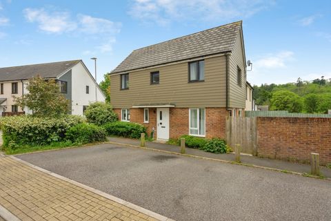 Amber Close, Plymouth, Devon PL6