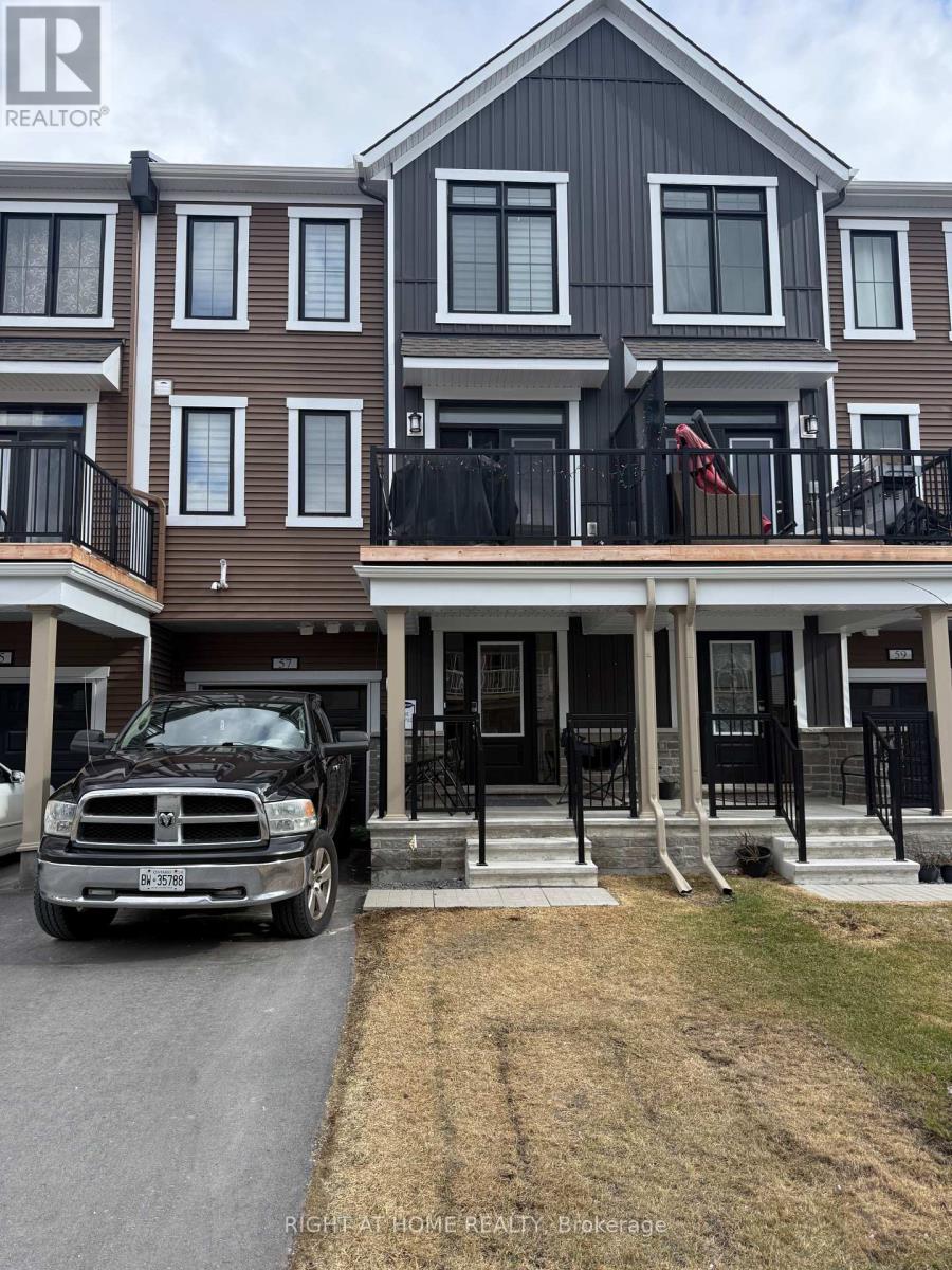 57 Placette Stitch Mews, Ottawa, ON, K0A2Z0