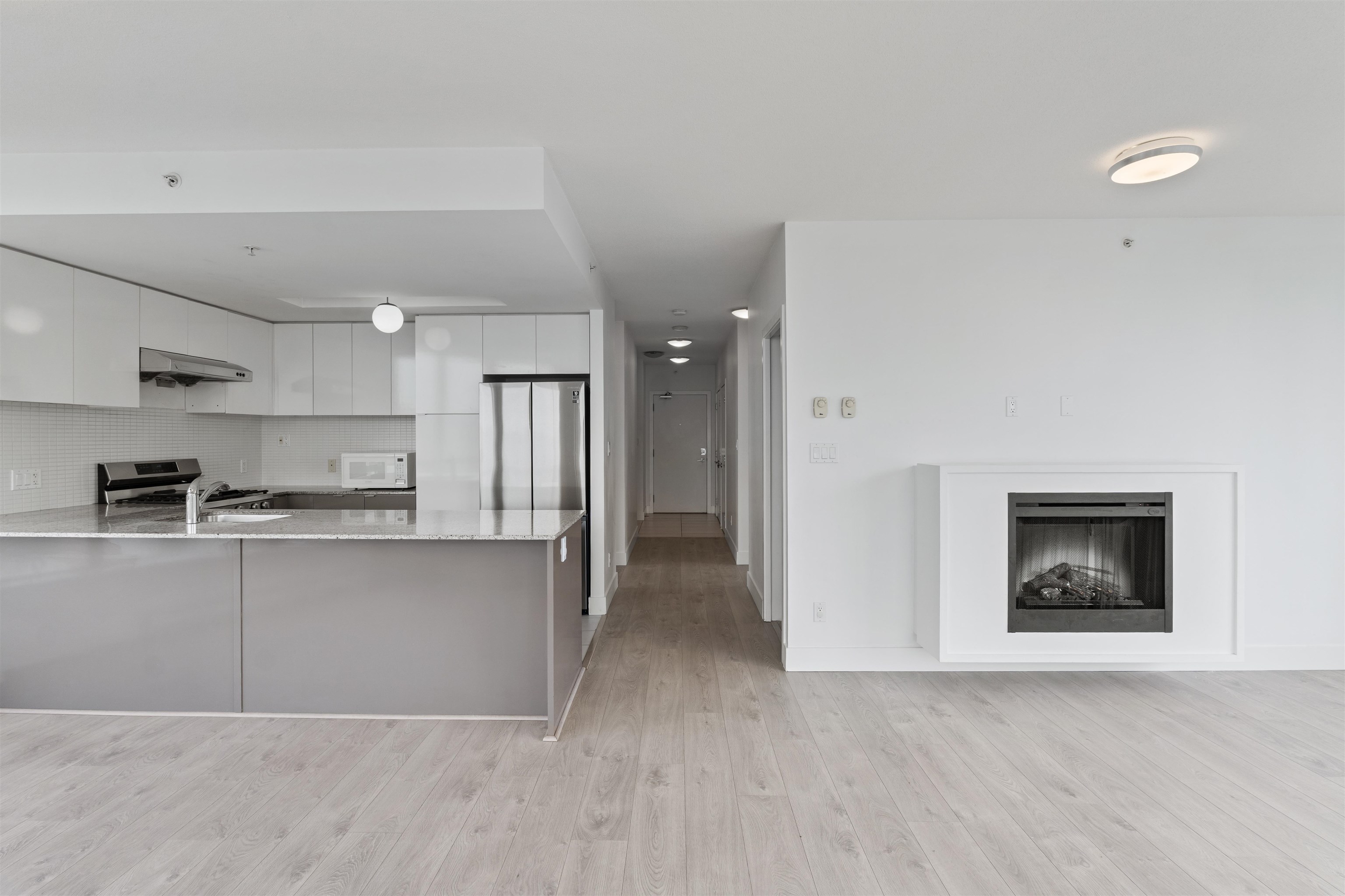 Additional image 3 of 1602-4808 Hazel Street, Burnaby, BC, V5H 0A2