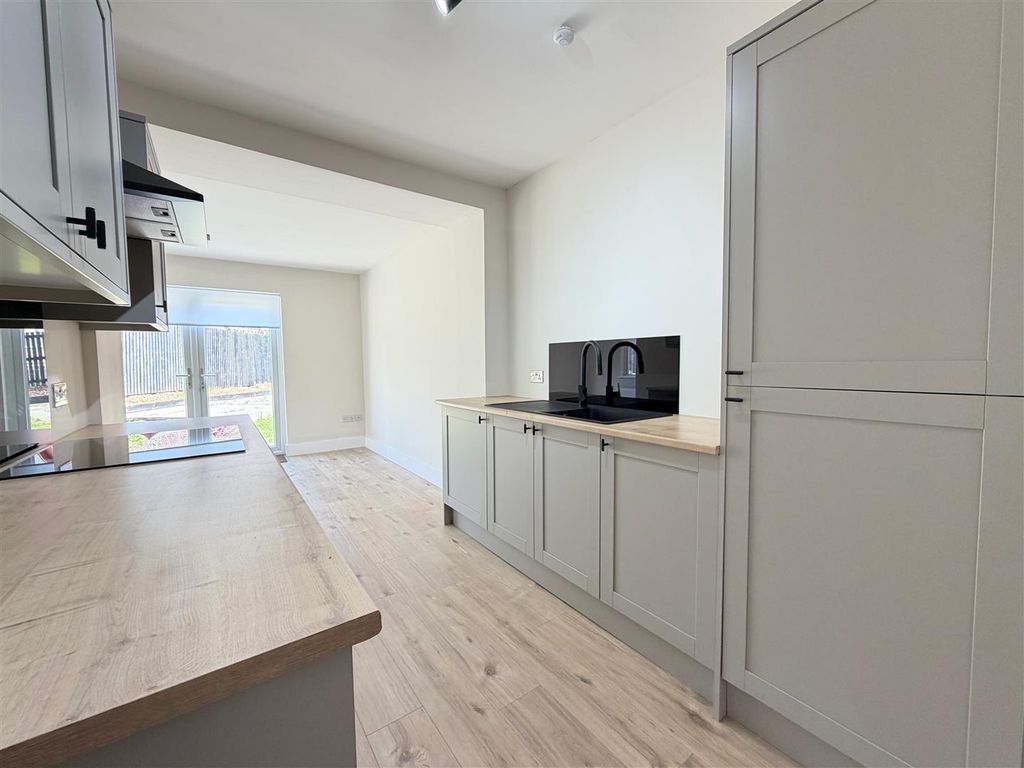 Additional image 5 of 2 bed semi-detached house for saleEast Avenue, Uddingston, Glasgow G71