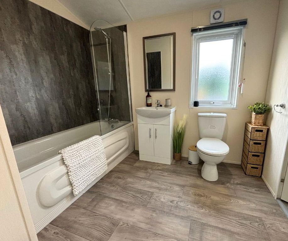 Additional image 2 of 2 bed mobile/park home for saleThorpe Farm, Greta Bridge, Barnard Castle, County Durham DL12
