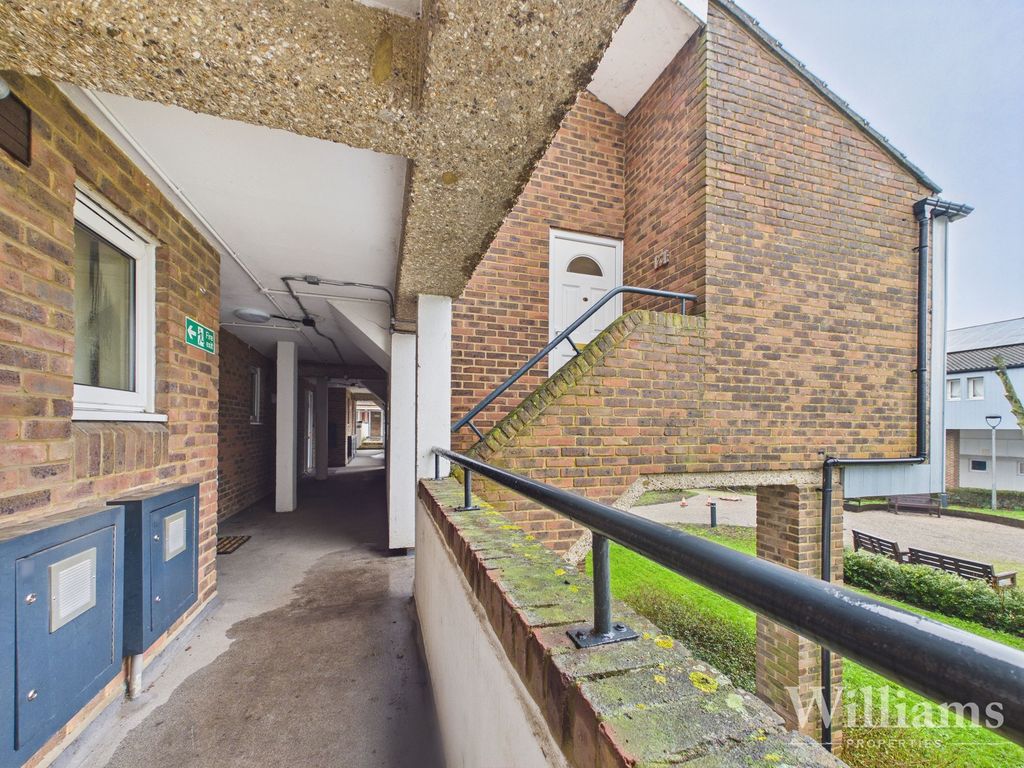 Additional image 5 of 3 bed flat for saleHannon Road, Aylesbury HP21