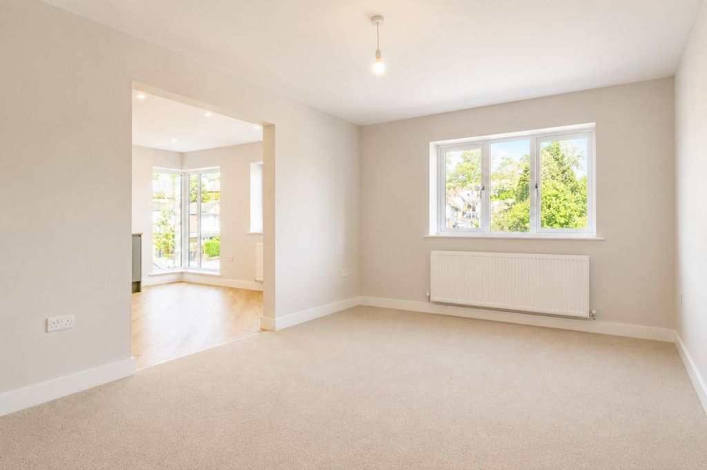 Additional image 13 of 4 bed detached house for saleCastlefields Drive, Brighouse, West Yorkshire HD6