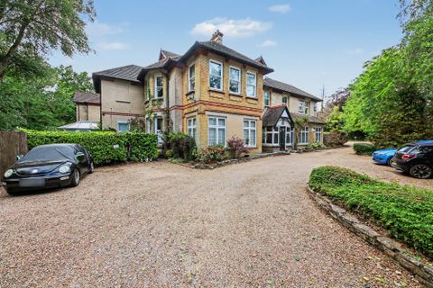 Midanbury Lane, Bitterne Park SO18