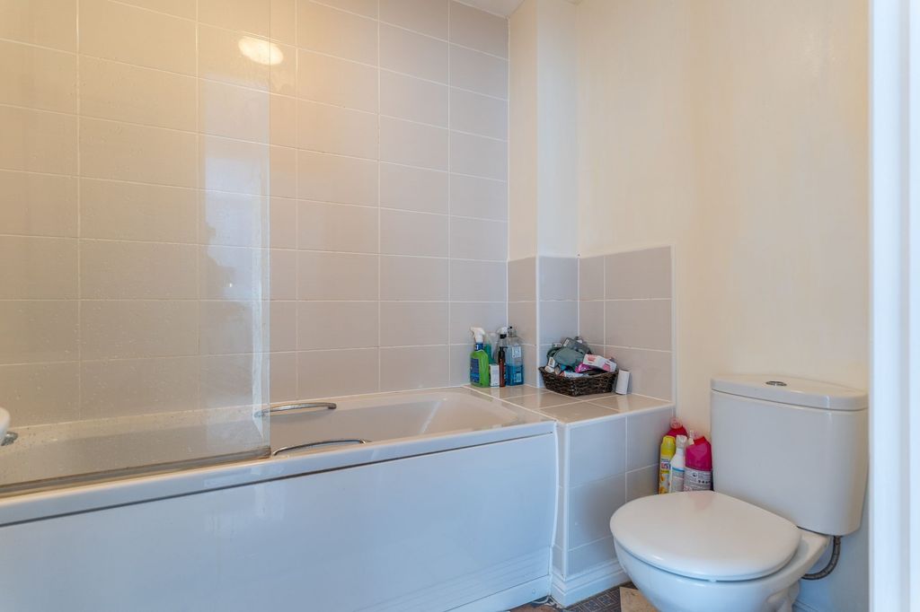 Additional image 8 of 1 bed flat for saleRodney Road, Newport NP19