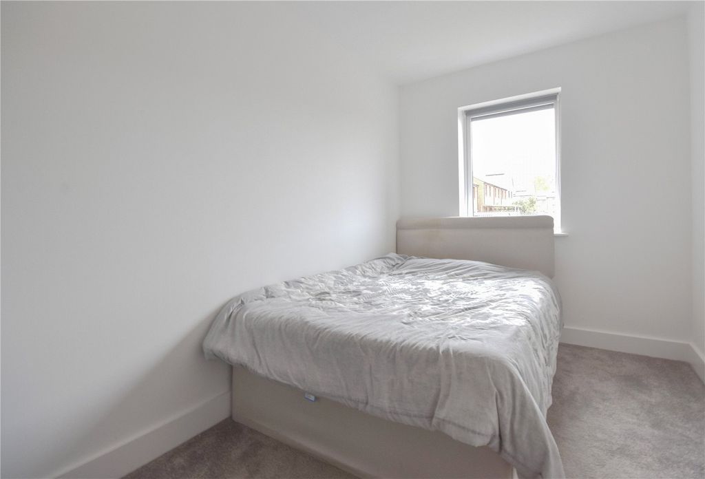 Additional image 7 of 4 bed link detached house for saleForester Walk, Bordon, Hampshire GU35