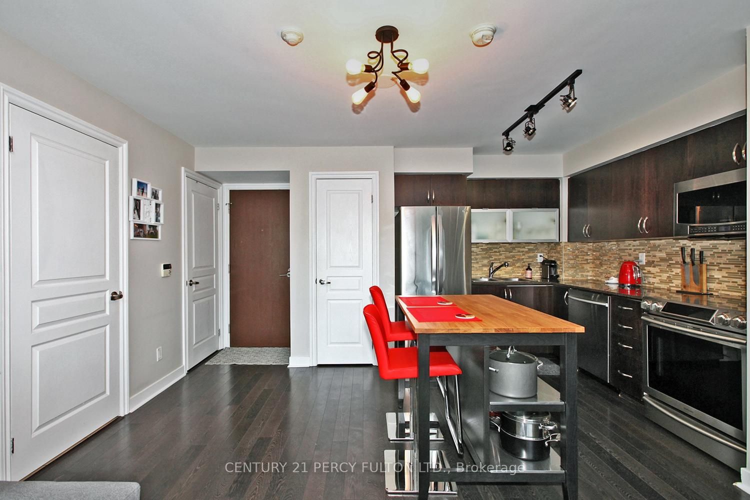 Additional image 4 of 406-80 Western Battery Road, Toronto, ON, M6K 3S1