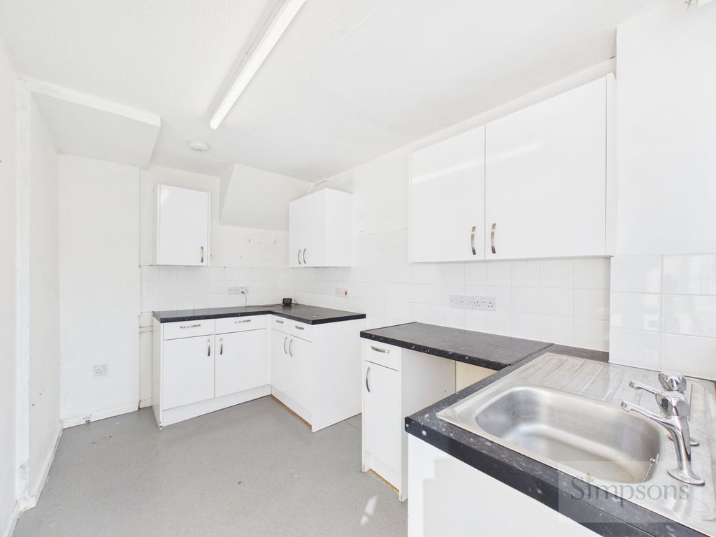 Additional image 5 of 3 bed terraced house for salePococks Close, Bampton OX18