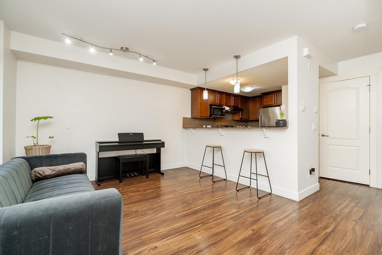 Additional image 6 of 4-6538 Elgin Avenue, Burnaby, BC, V5H 3S6