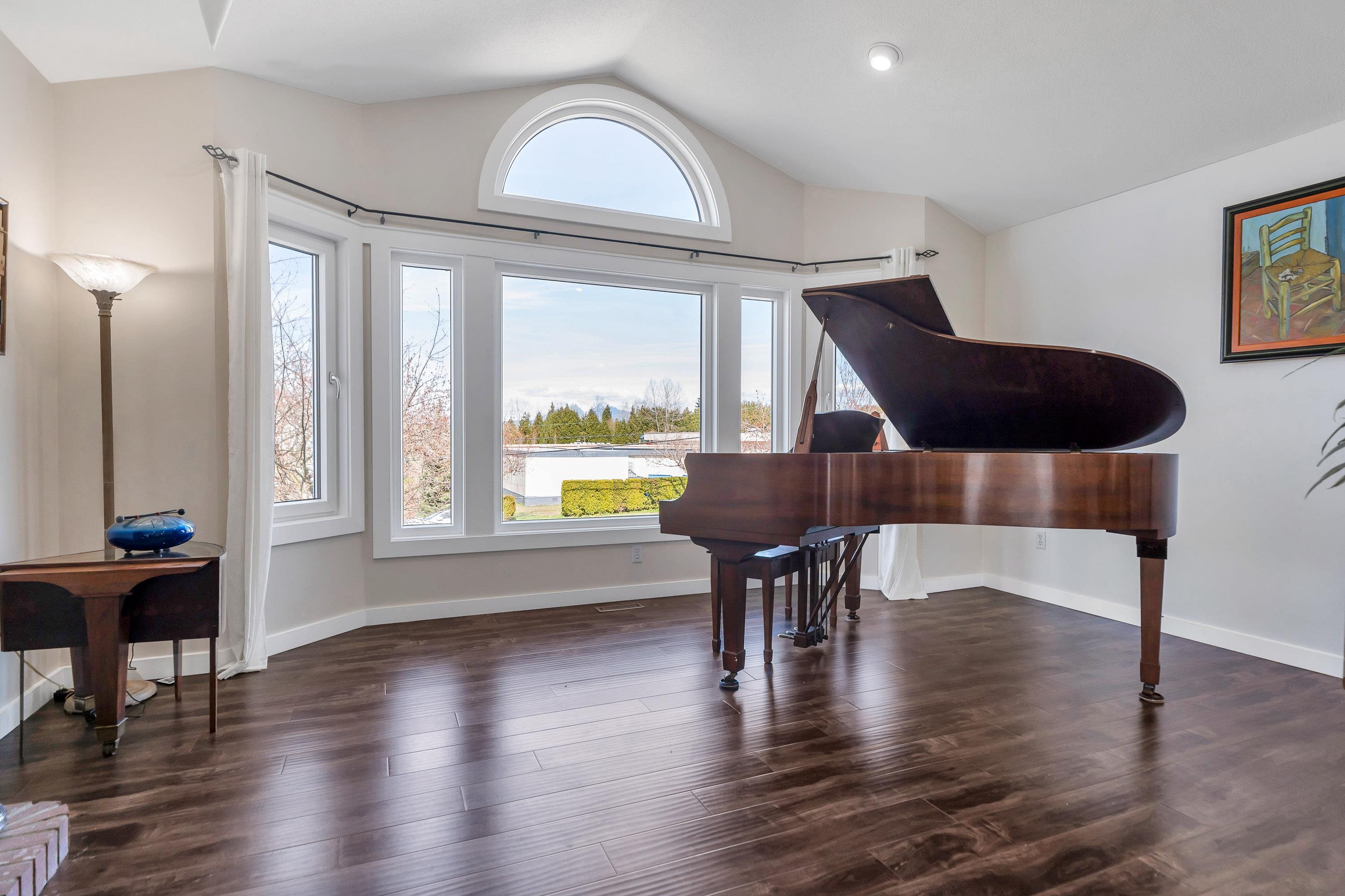 Additional image 6 of 21720 50 Avenue, Langley, BC, V3A 3T3